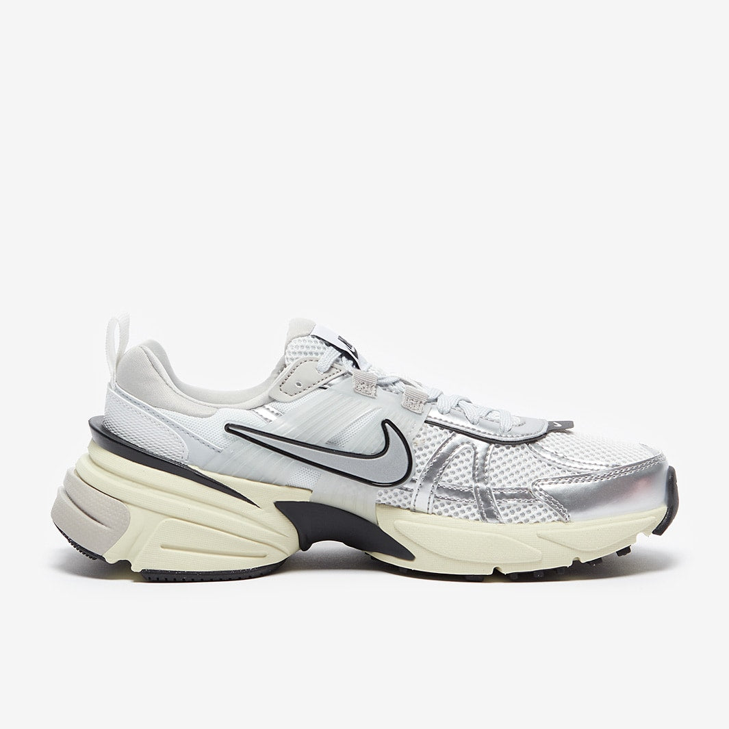Nike Womens V2K Run