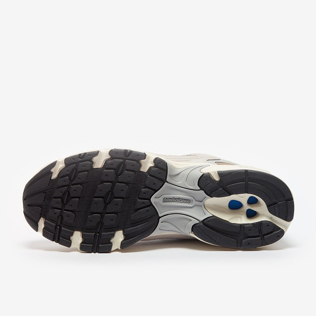 New Balance Womens 530