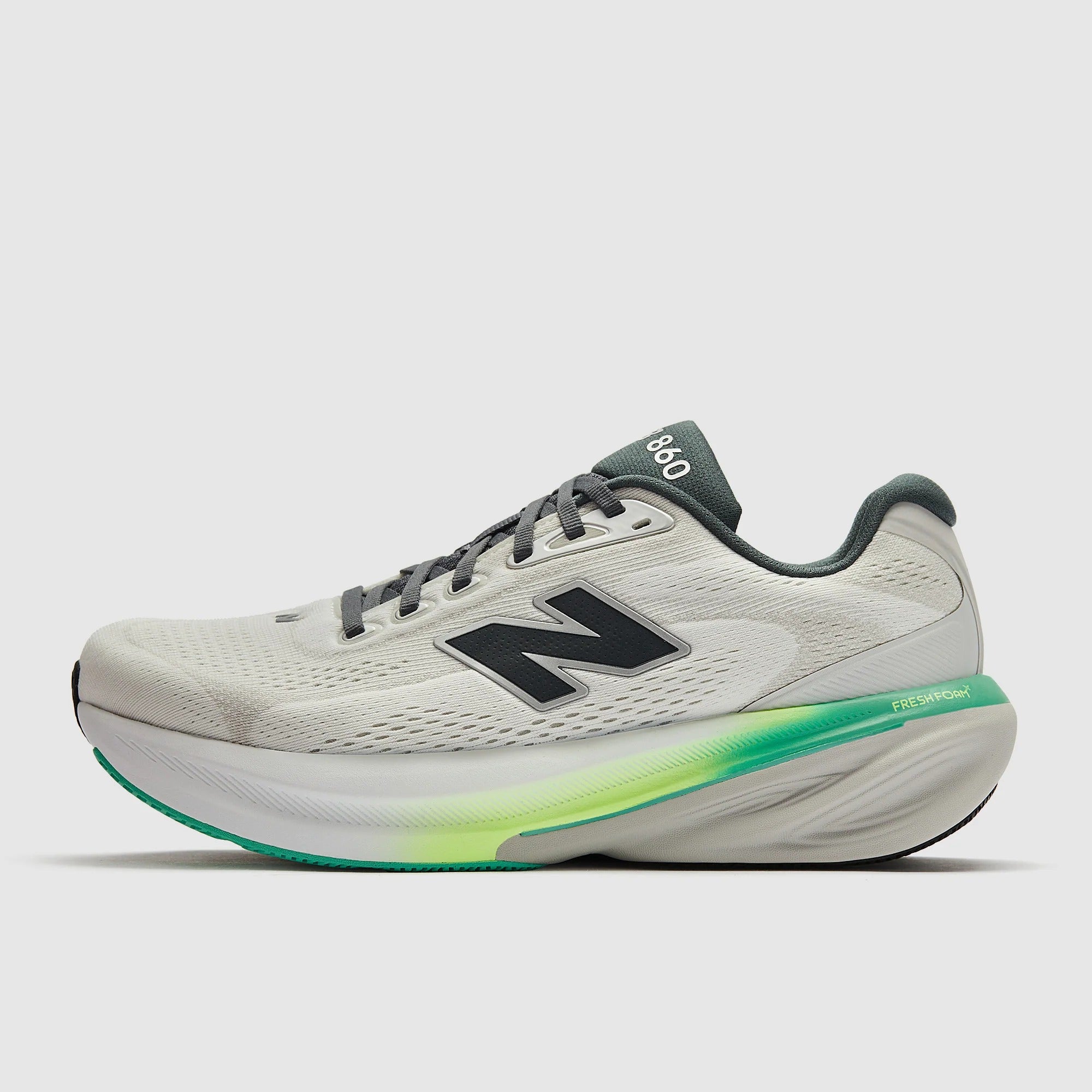 New Balance 860 v15