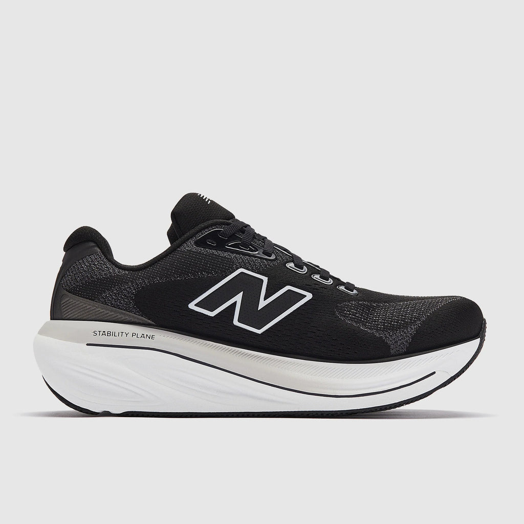 New Balance 860 v15
