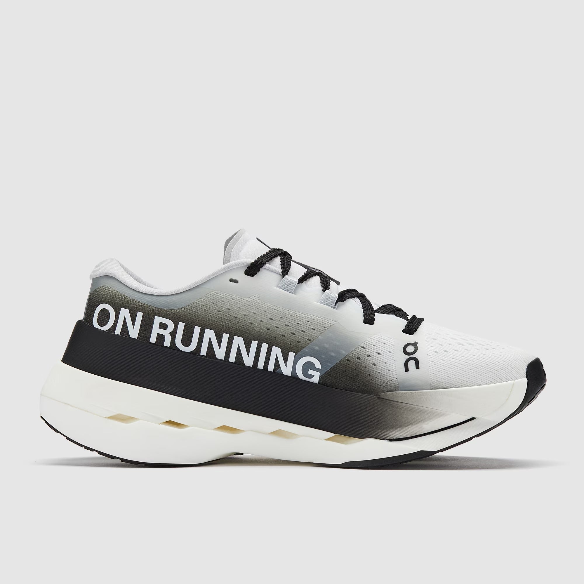 On Women’s Cloudboom Max