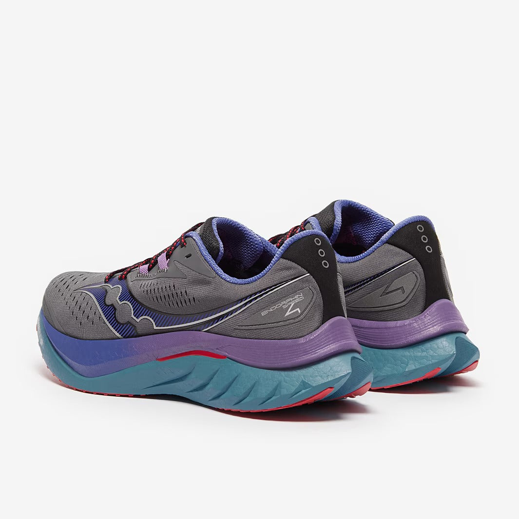 Saucony Endorphin Speed 4