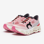 On Women’s Cloudmonster Hyper