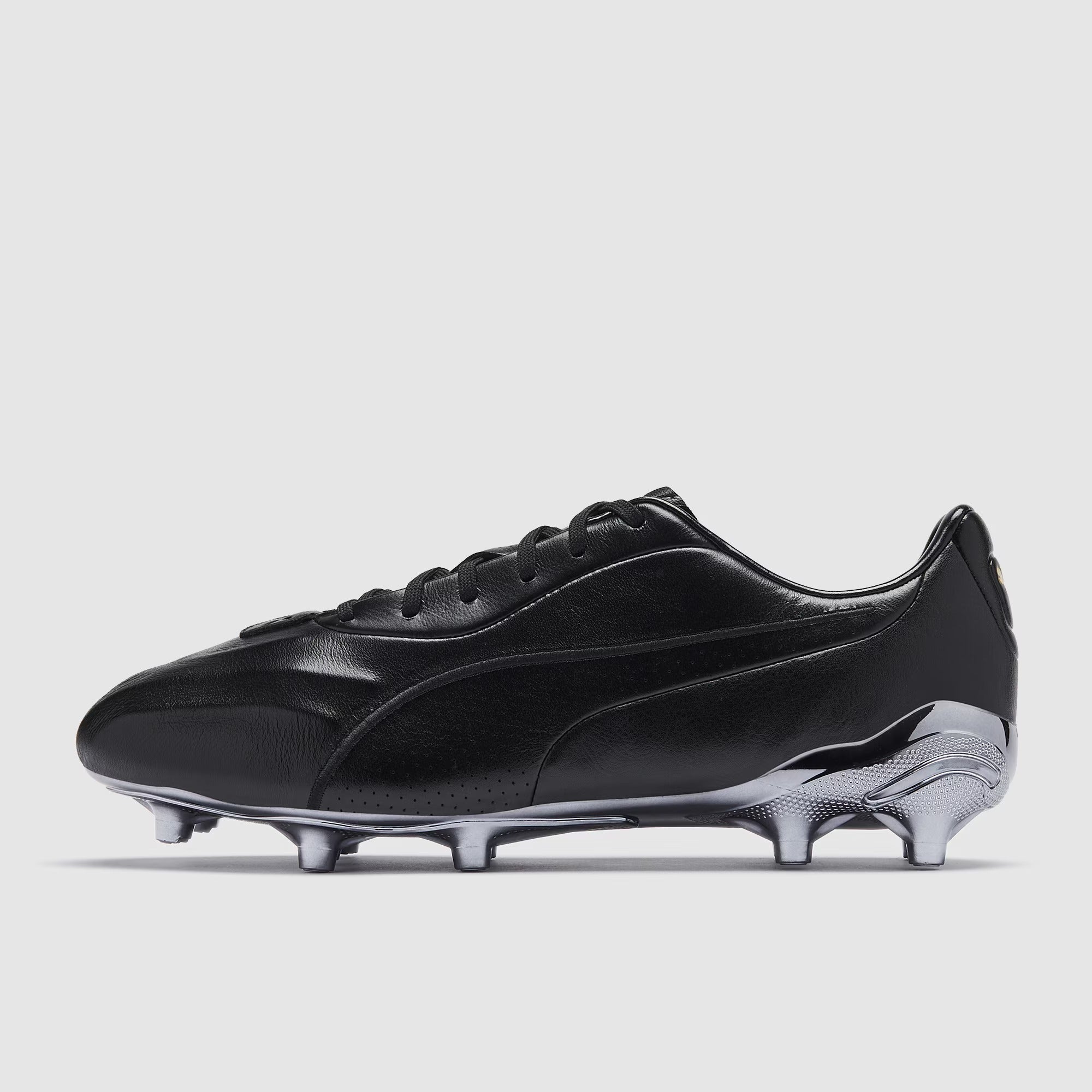 Puma King Platinum FG/AG x Pantera Negra