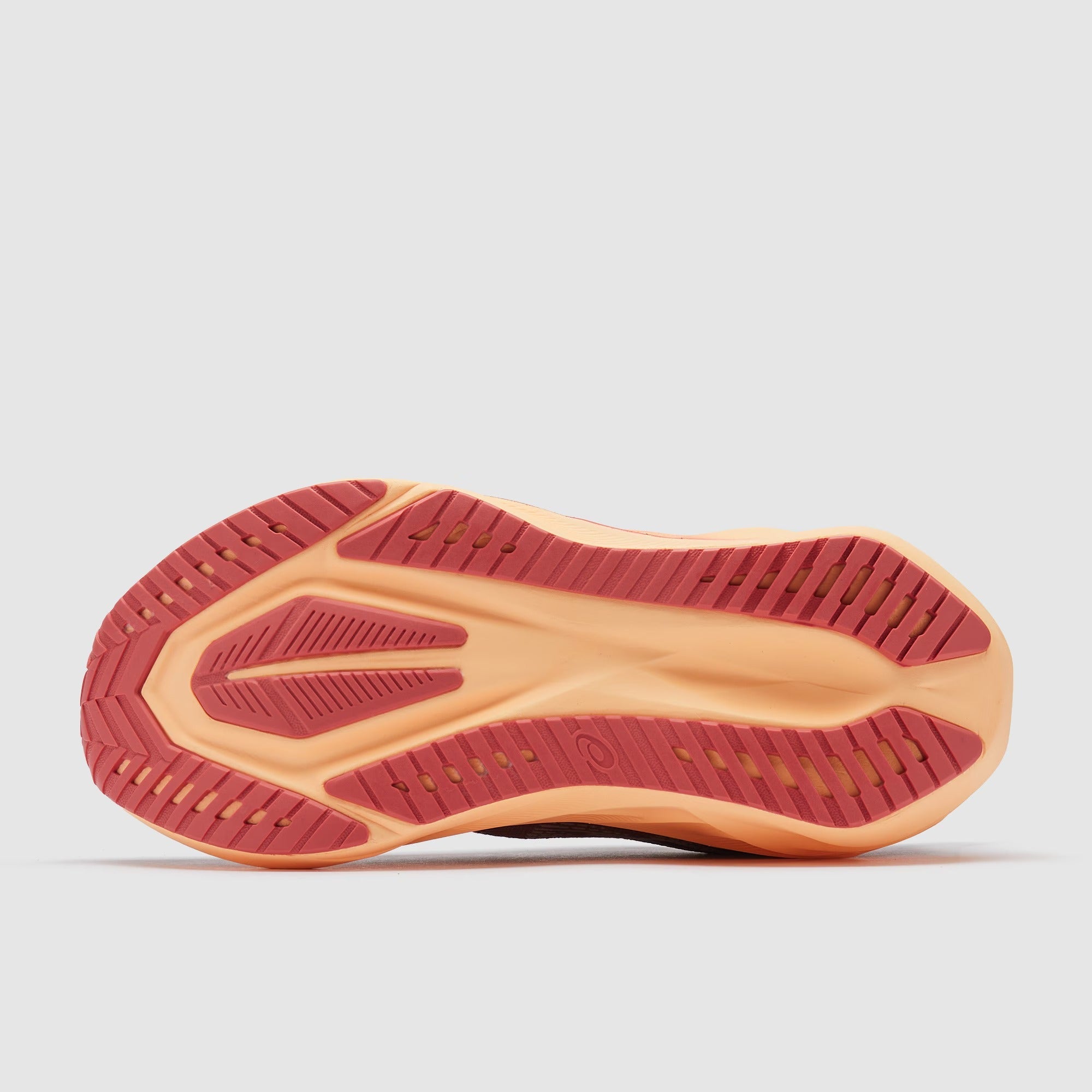 ASICS Women’s Novablast 5