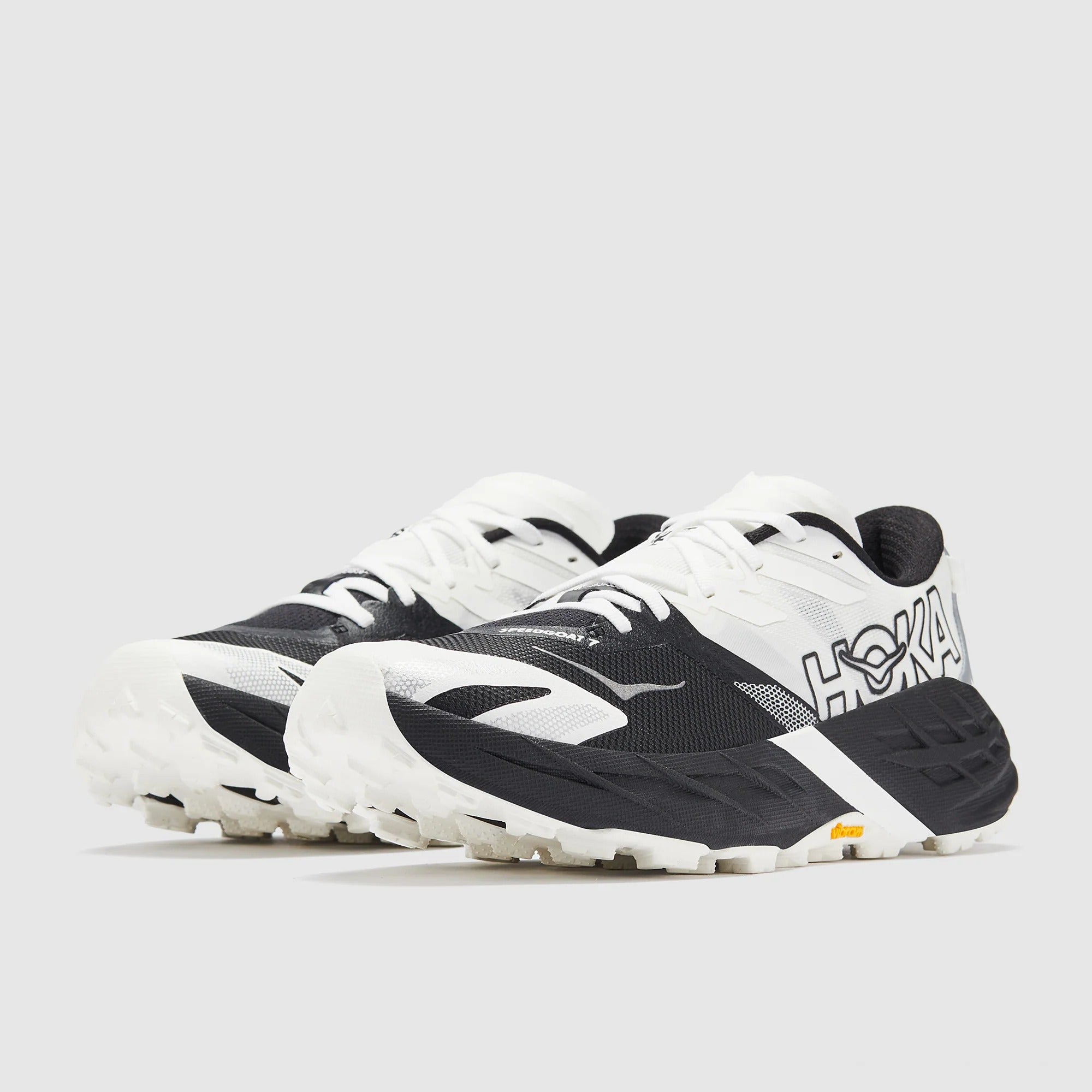 Hoka Speedgoat 7